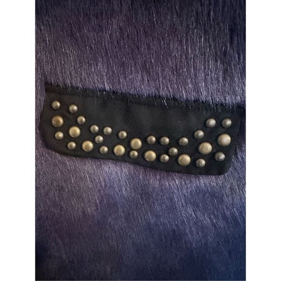 La Bellum Hillary Scott Faux Fur Vest Open Front medium navy blue beaded - Picture 3 of 7